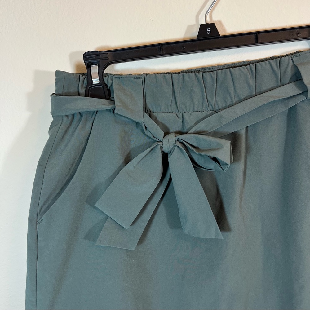 Athleta Women’s Green Skort Small - Picture 2 of 8